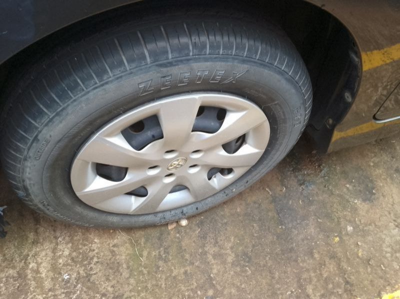 2012 Toyota WISH pictures