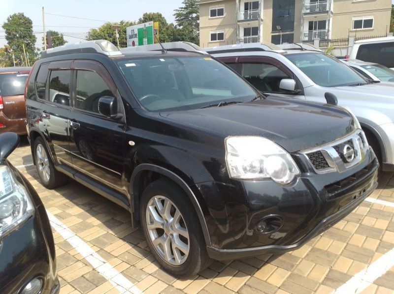 2012 Nissan X-TRAIL pictures