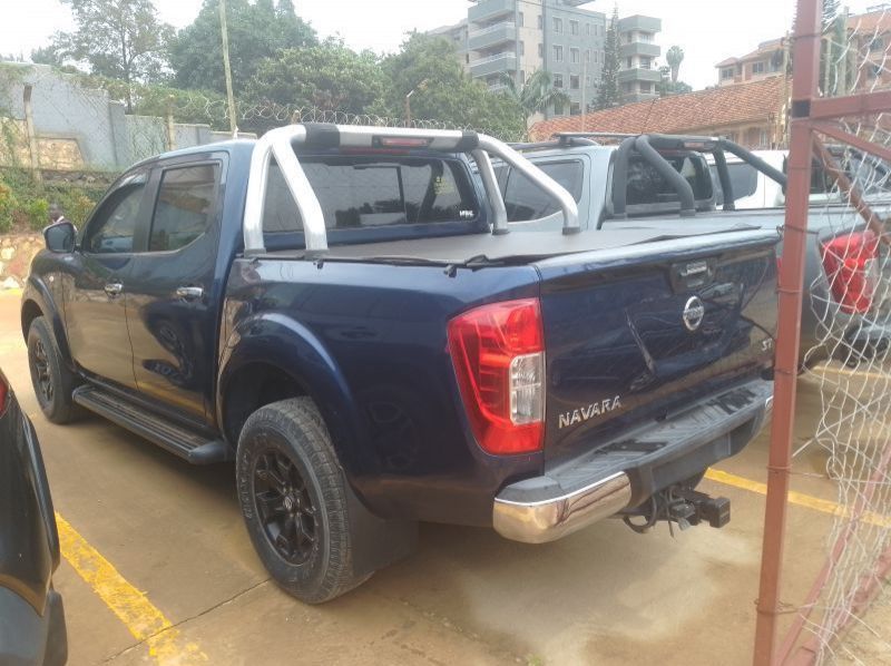 2019 Nissan Navara pictures