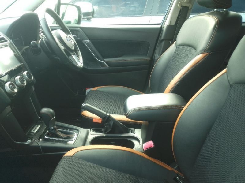 2014 Subaru Forester pictures