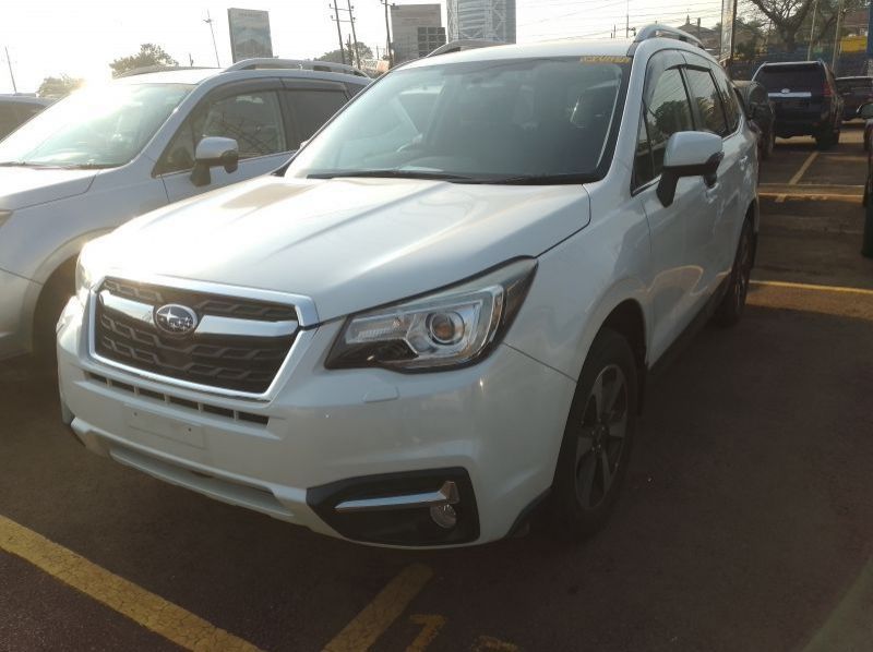 2016 Subaru Forester pictures