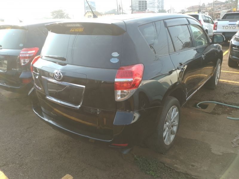 2012 Toyota Vanguard pictures