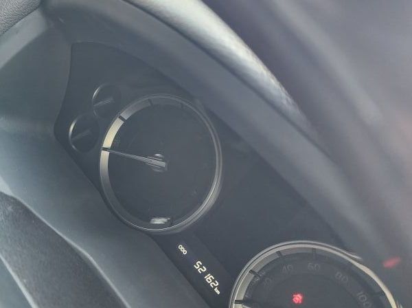 2019 Toyota Land Cruiser pictures