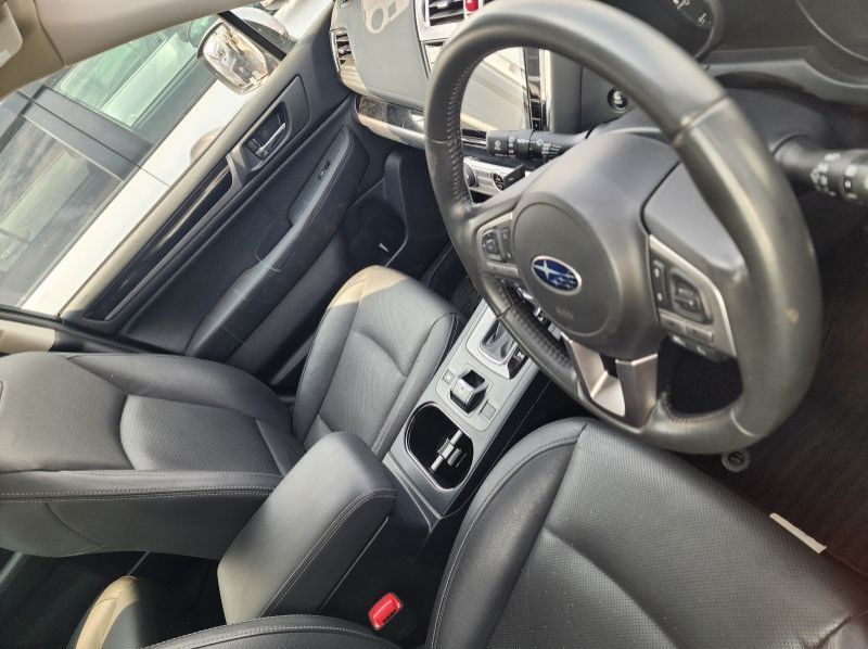 2015 Subaru Legacy pictures