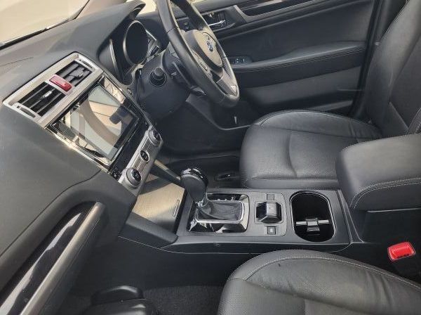 2015 Subaru Legacy pictures