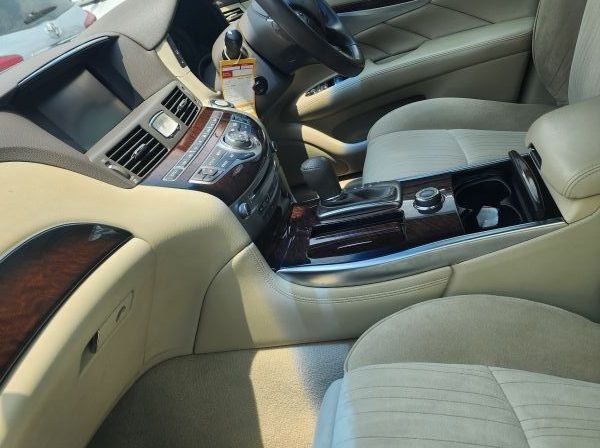 2014 Nissan Fuga pictures