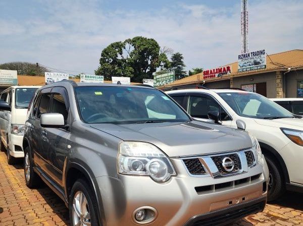 Used Nissan X-trail  for sale in Kampala, Uganda