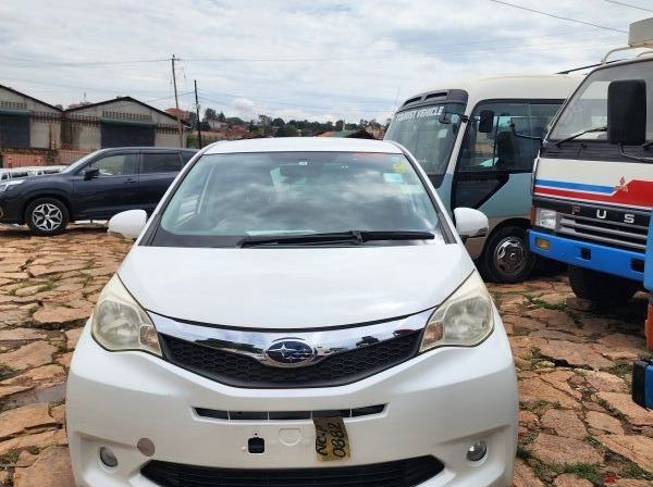 2012 Subaru Tribeca pictures