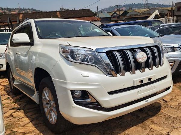 2016 Toyota PRADO pictures