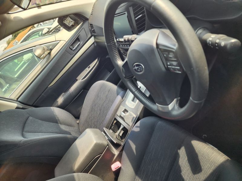 2012 Subaru Legacy pictures