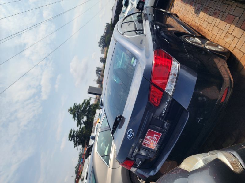 2012 Subaru Legacy pictures