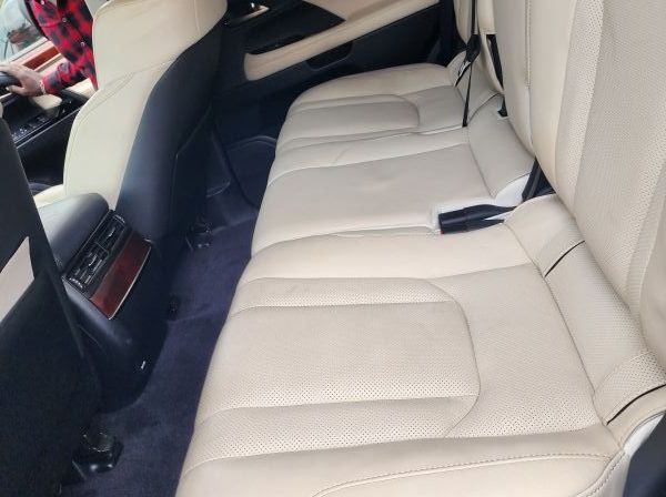 2016 Lexus LX pictures