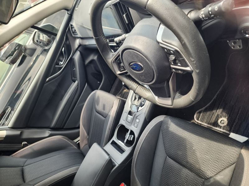 2017 Subaru Impreza pictures