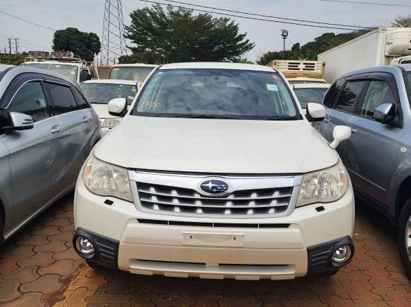 2011 Subaru Forester pictures