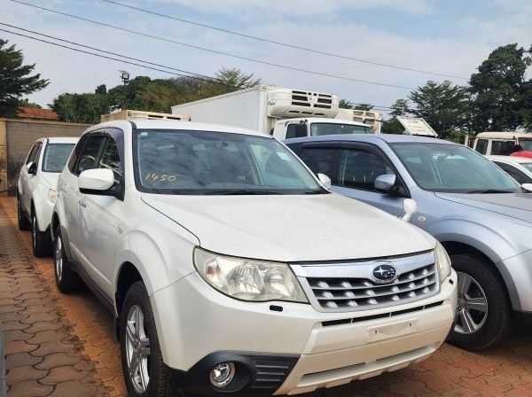 2011 Subaru Forester pictures