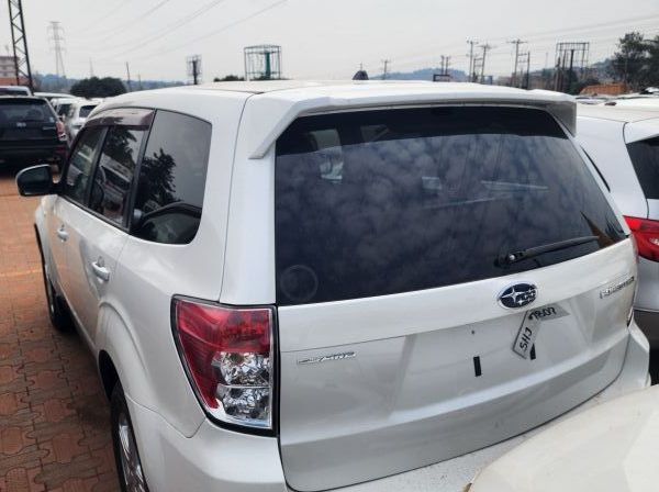 2011 Subaru Forester pictures