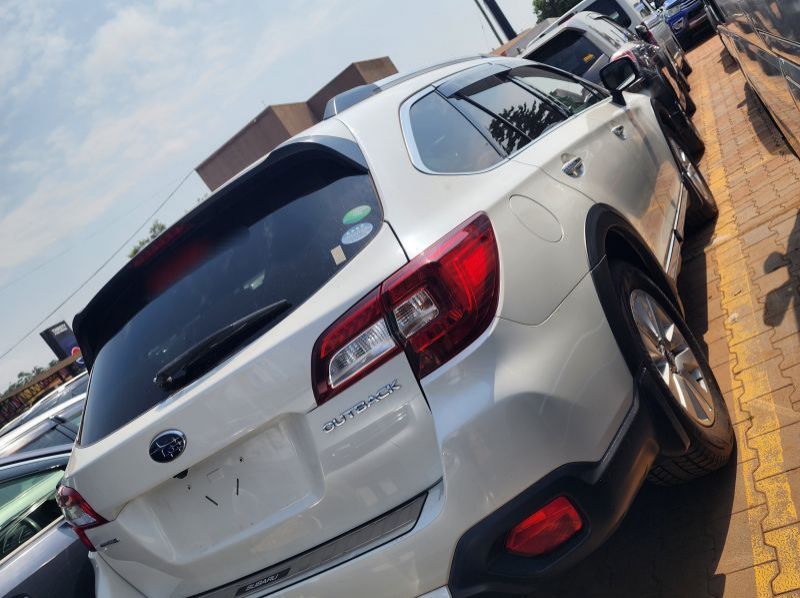 2002 Subaru OUTBACK pictures