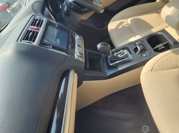 2002 Subaru OUTBACK pictures