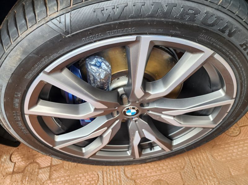 2023 BMW X7 pictures