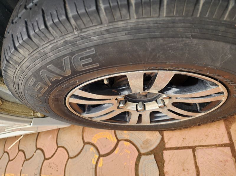 2014 Toyota Hiace pictures