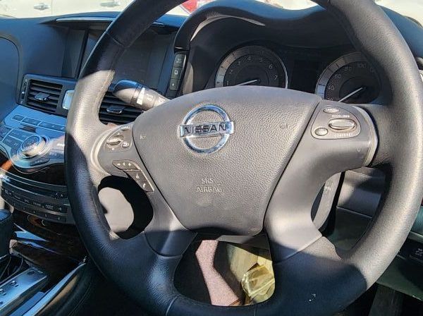 2014 Nissan Fuga pictures