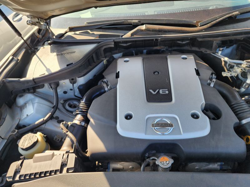 2014 Nissan Fuga pictures