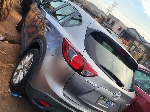 2015 Mazda CX-5 pictures