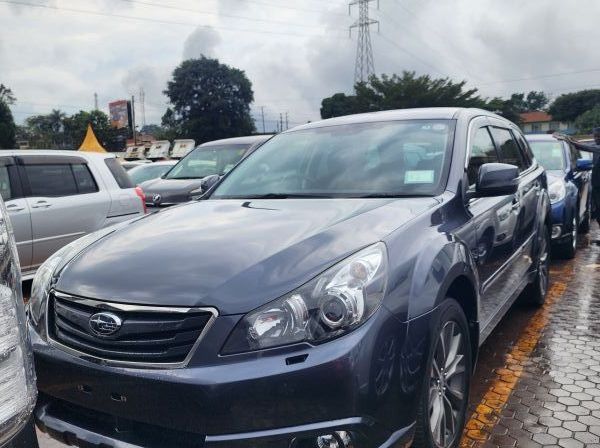 Used Subaru OUTBACK  for sale in Kampala, Uganda