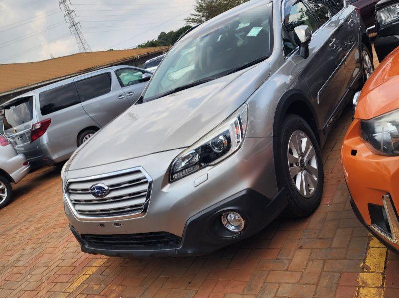 Used Subaru OUTBACK  for sale in Kampala, Uganda