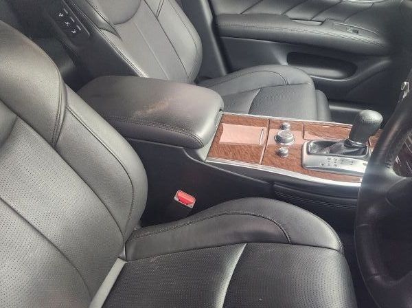 2016 Nissan Fuga pictures