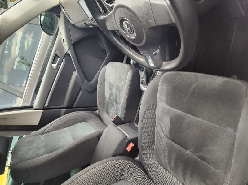 2013 Volkswagen Tiguan pictures