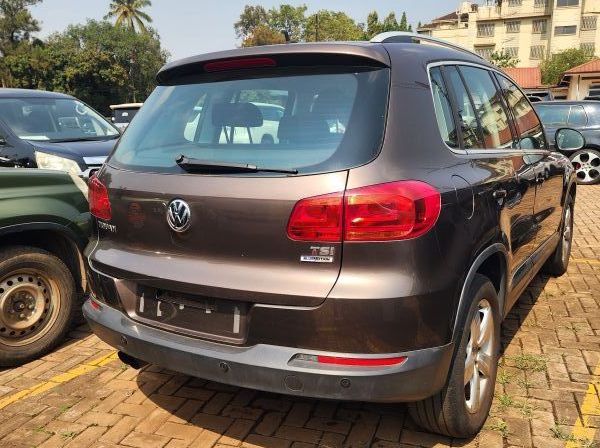 2014 Volkswagen Tiguan pictures