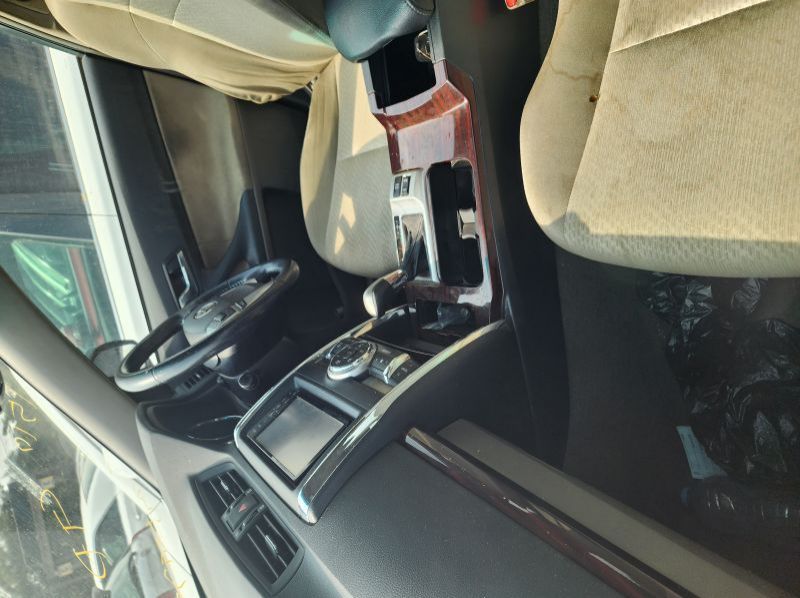 2011 Toyota Mark X pictures