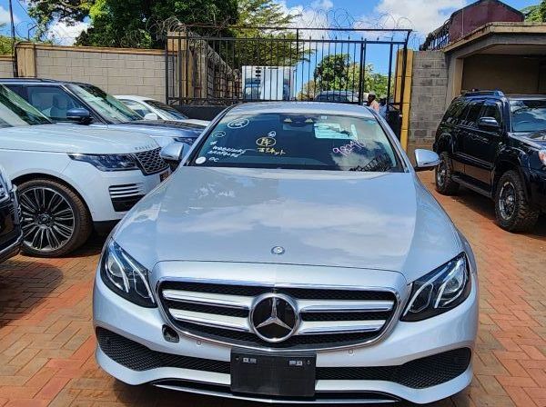 2017 Mercedes-Benz E class pictures