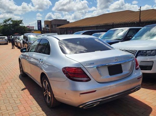 2017 Mercedes-Benz E class pictures