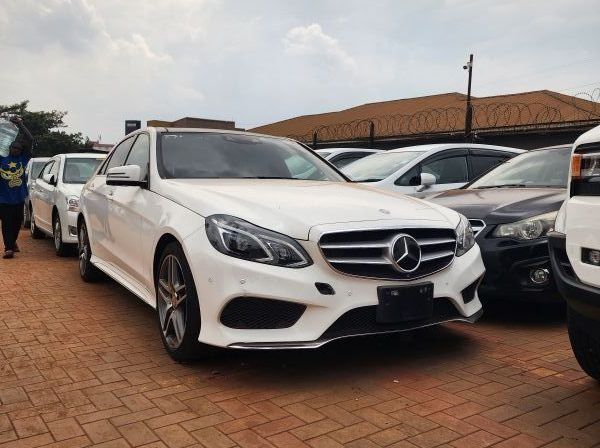 Used Mercedes-Benz E class  for sale in Kampala, Uganda