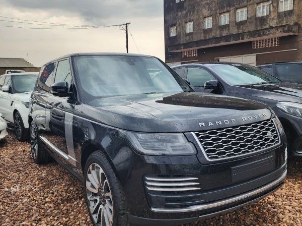 Used Land Rover Range rover  for sale in Kampala, Uganda