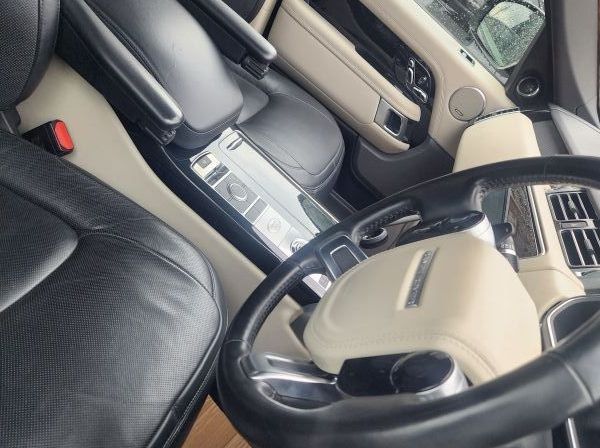 2020 Land Rover Range rover pictures