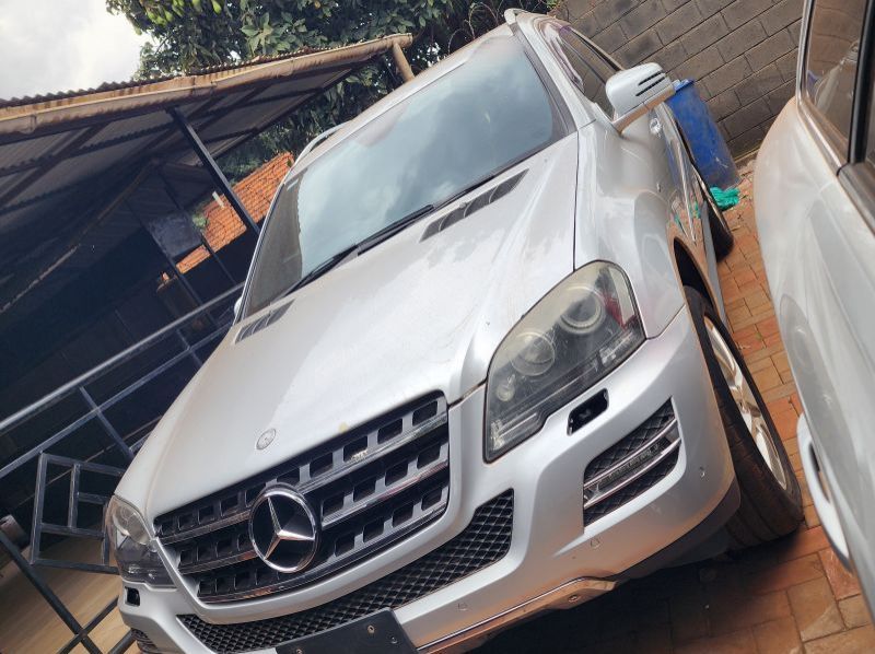 2011 Mercedes-Benz M class pictures