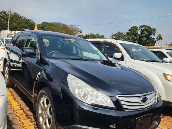 Used Subaru OUTBACK  for sale in Kampala, Uganda