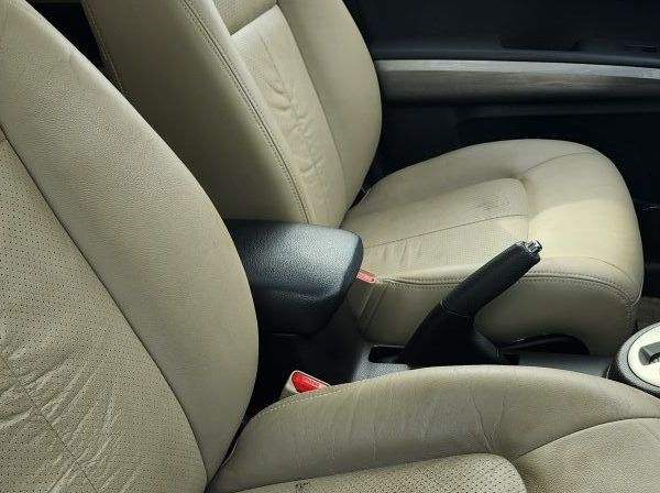 2010 Nissan X-trail pictures