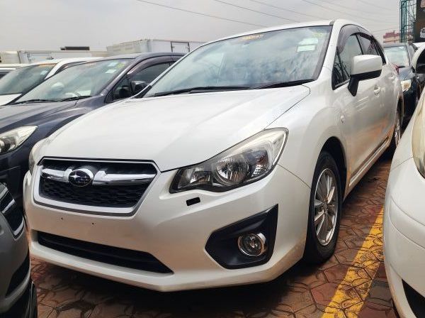 2016 Subaru Impreza pictures
