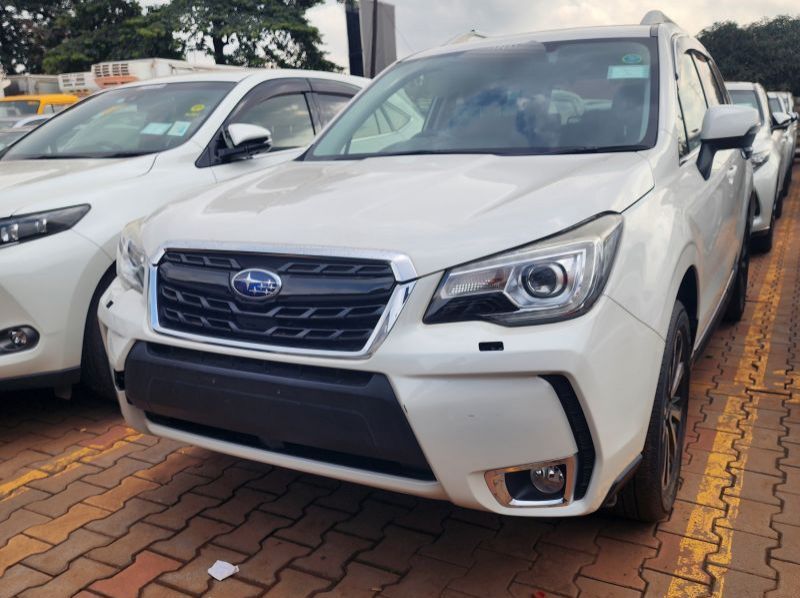 2016 Subaru Forester pictures