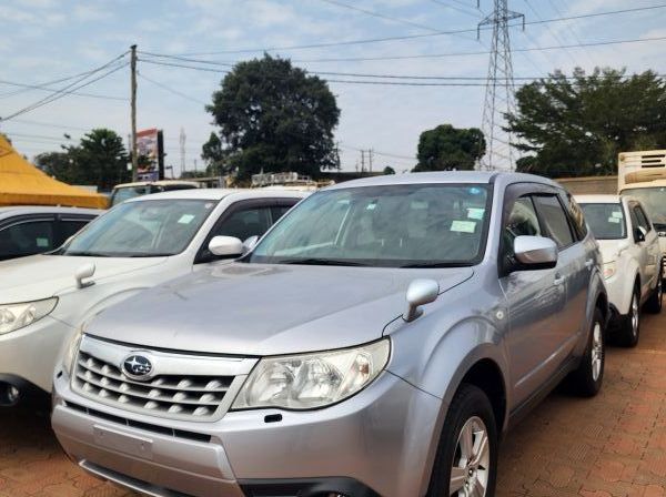 2011 Subaru Forester pictures