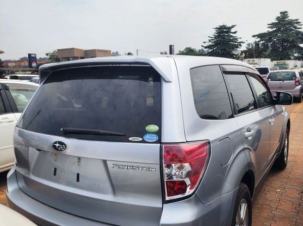 2011 Subaru Forester pictures