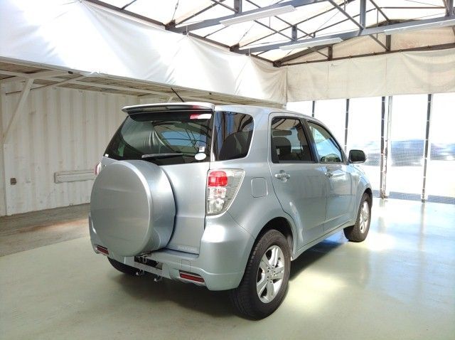 2009 Toyota Rush pictures