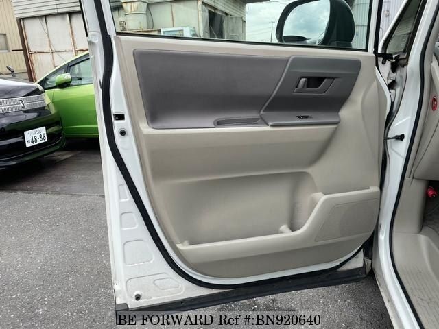 2009 Toyota NOAH  photo