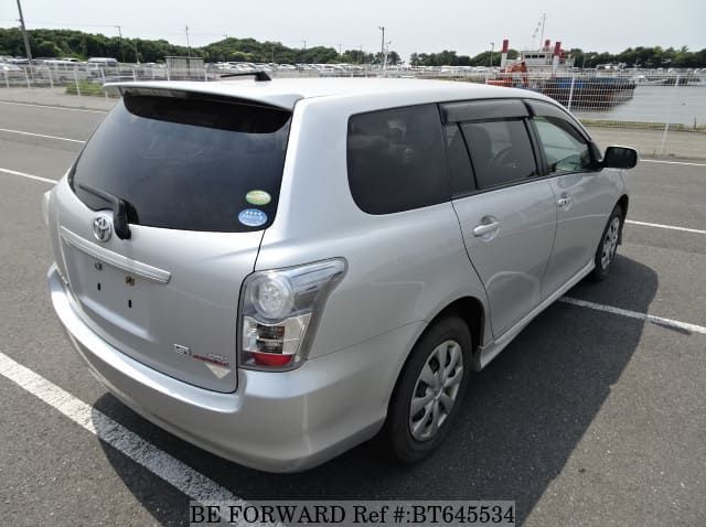 2010 Toyota FIELDER pictures