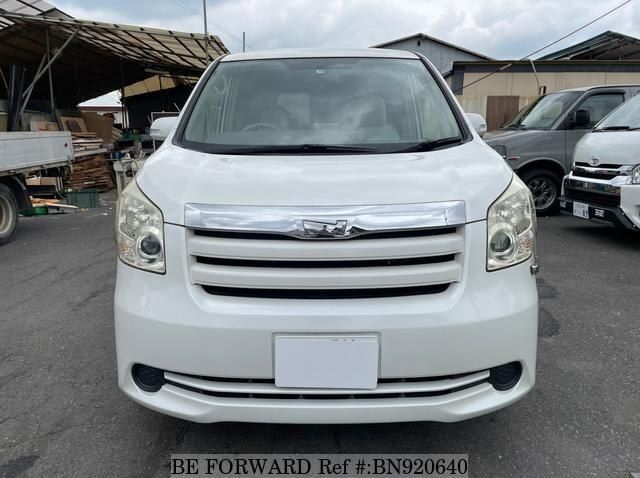 2009 Toyota NOAH  pictures