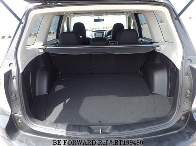 2011 Subaru FORESTER pictures